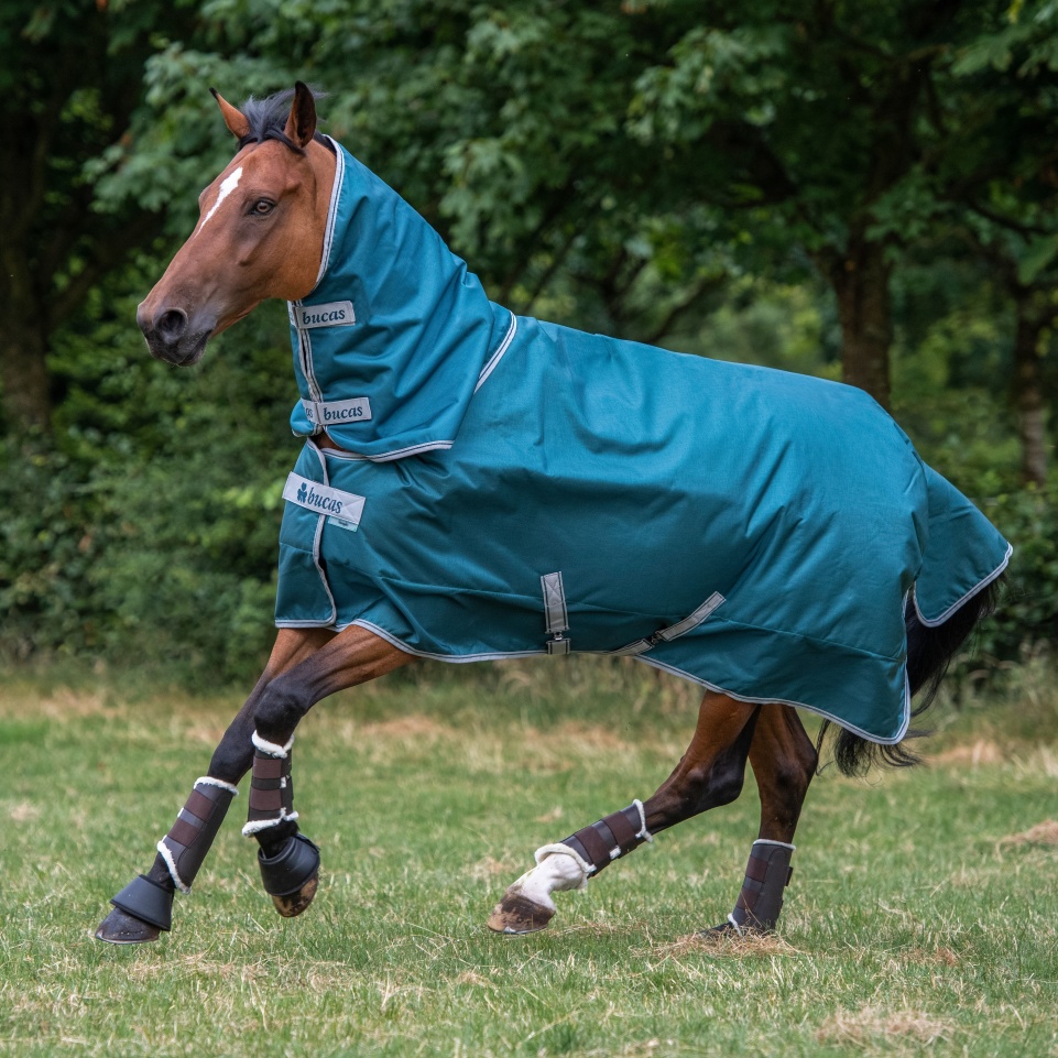 Deka lehká výběhová Bucas Atlantic Turnout 400