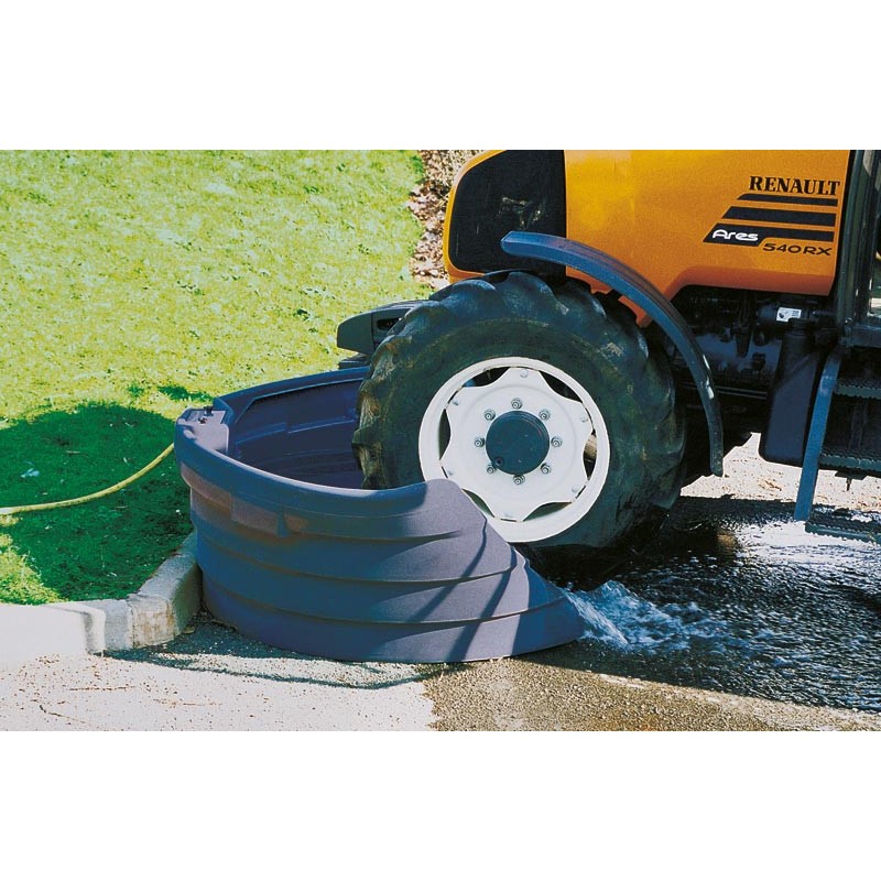 Pastevní napájecí nádrž SUPERBAC 500 l kulatá pro skot a koně