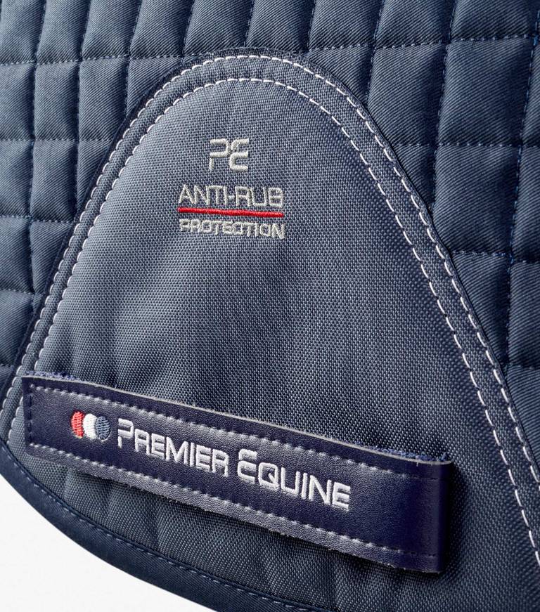 Podsedlová skoková/drezurní deka Close Contact Tech Grip Pro Anti-Slip Premier Equine