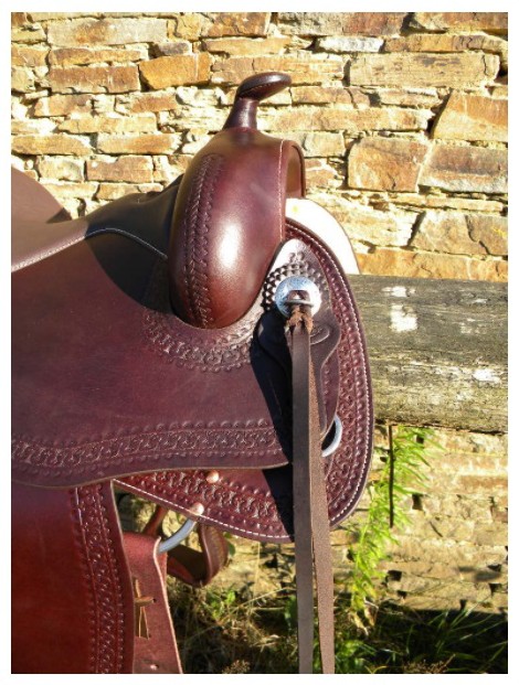 Westernové bezkostrové sedlo FREEMAX Round Buffalo by Acavallo