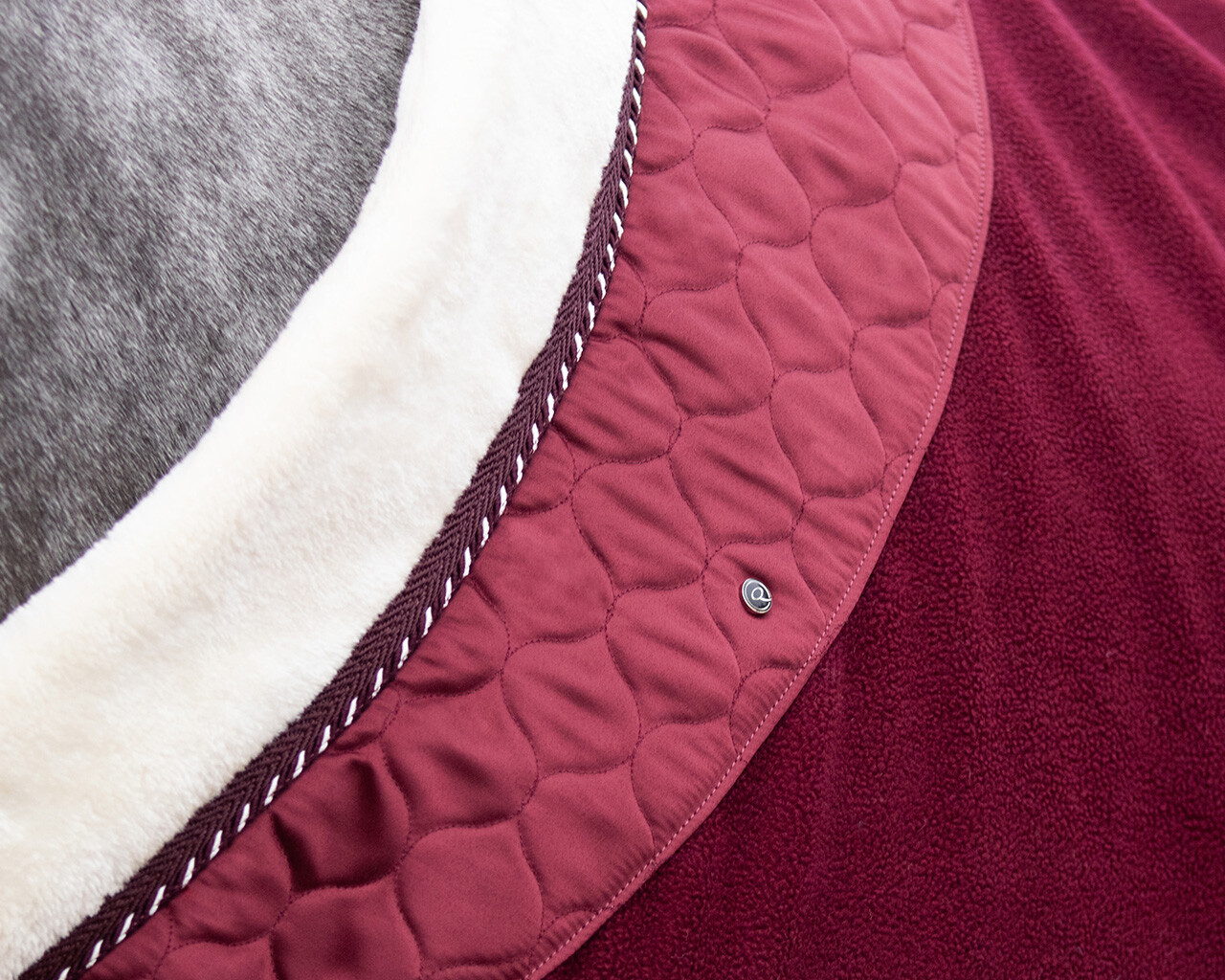 Odpocovací deka BRILLANCE